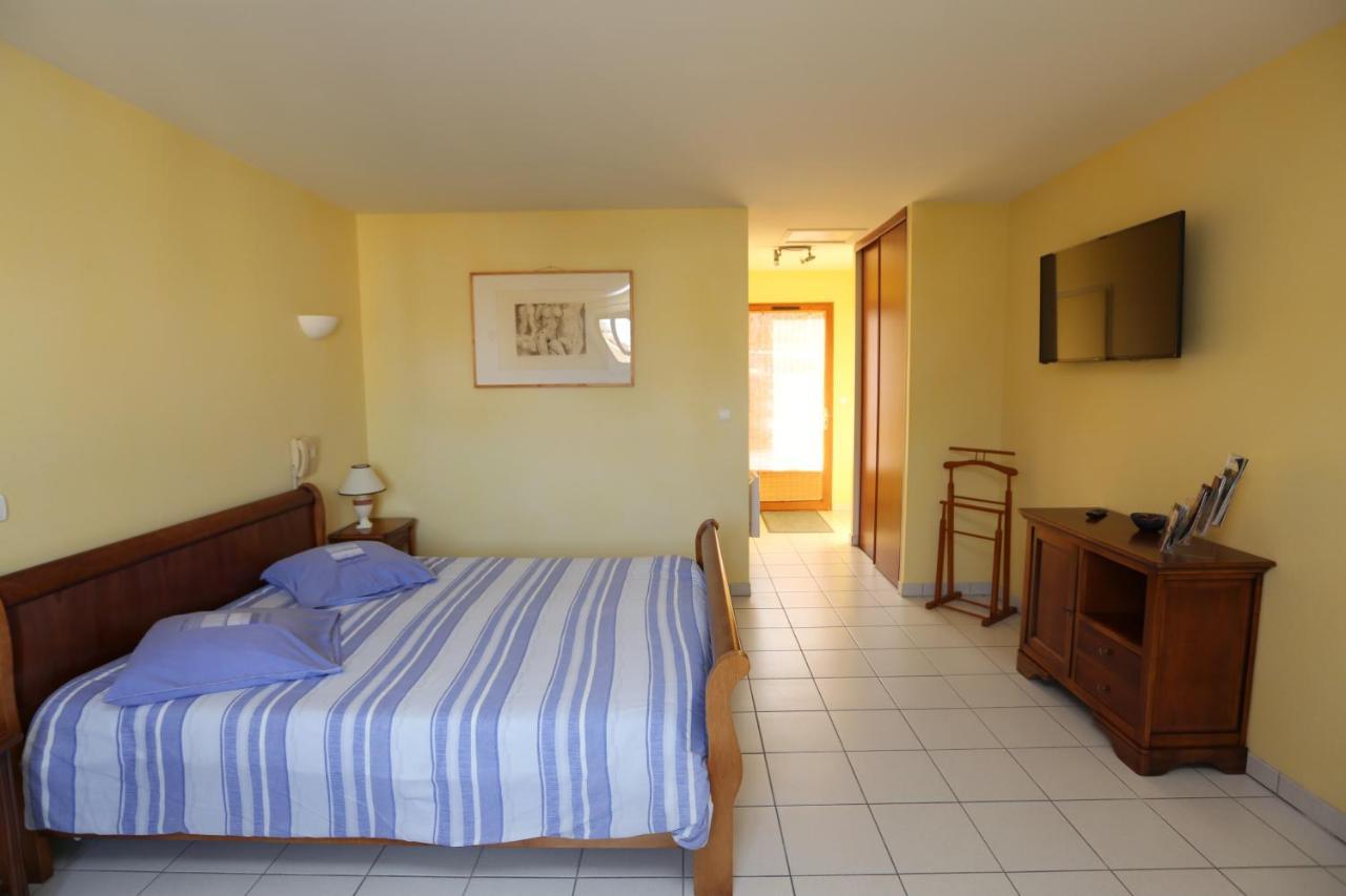 Hotel Le Relais Du Chateau Grignols  Dış mekan fotoğraf